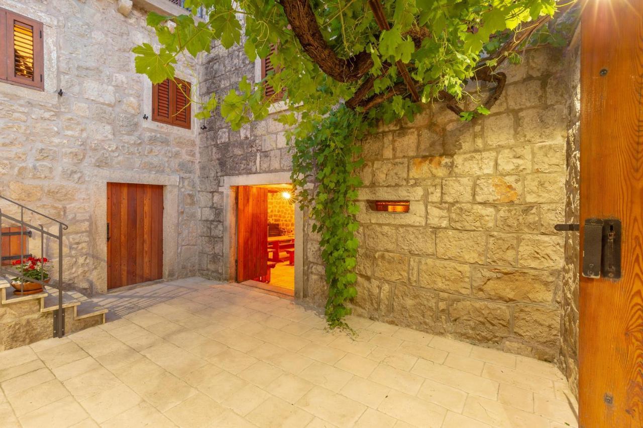 Konavle Apartments Zlatovisce Gruda Exterior photo